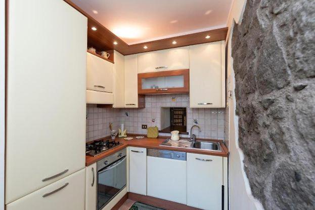 מונטפיאסקונה Casa Vacanze Montedoro מראה חיצוני תמונה